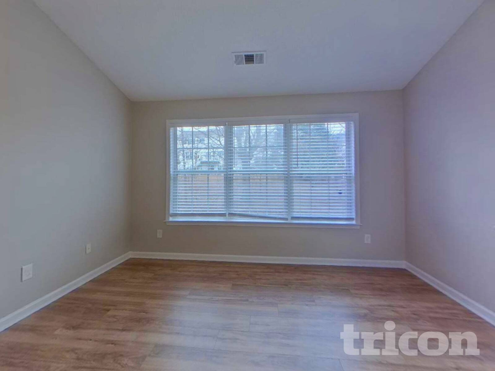 Building Photo - 5910 Haterleigh Dr