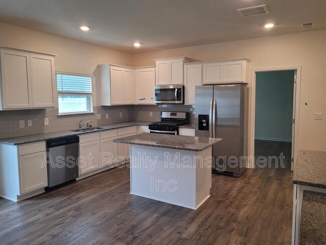 Building Photo - 4714 Willow Bluff Cir