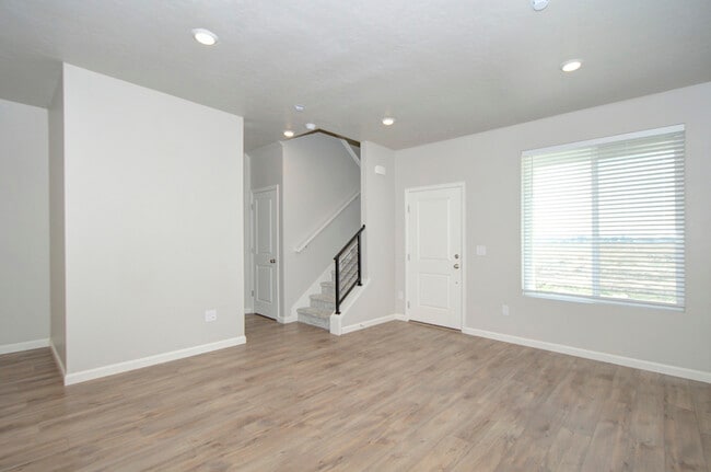 Building Photo - 63 N Veranda Ct