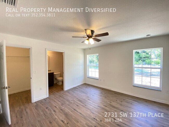 Building Photo - 2731 SW 137th Pl