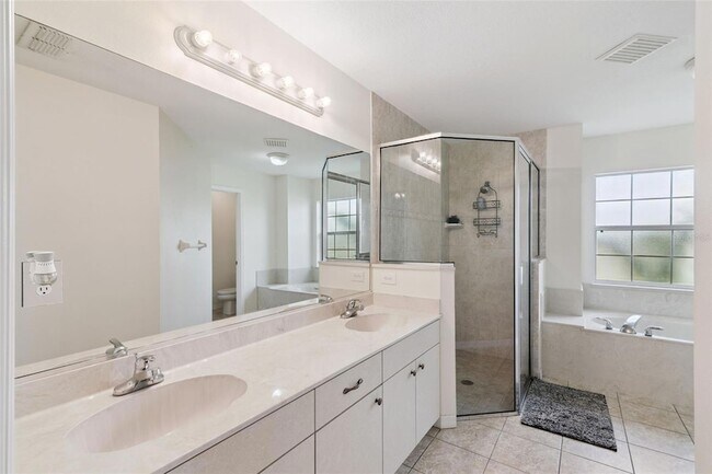 Building Photo - 7370 SW 129th Ln