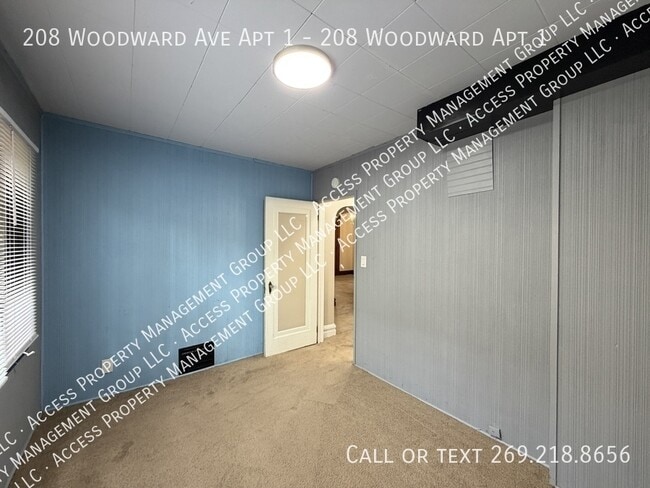 Building Photo - 208 Woodward Ave