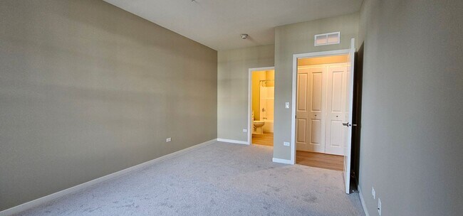 Building Photo - Chestnut - 2Br/2Ba Rental Home - First Floor