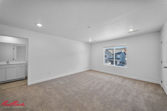 Building Photo - A Lovely 3 Bedroom Townhome designed for Elevated Living!