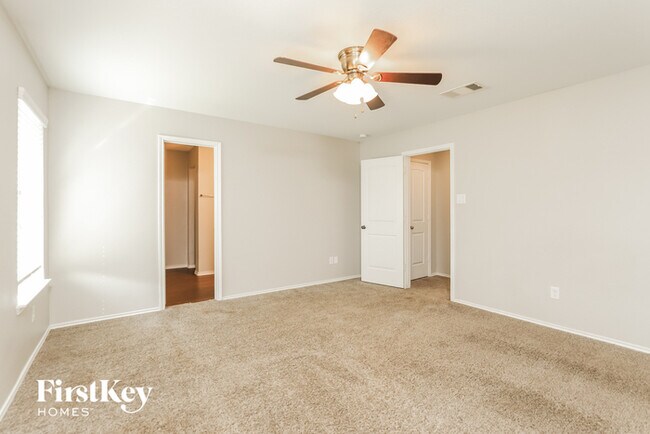 Building Photo - 15626 Mountain Mist Trail