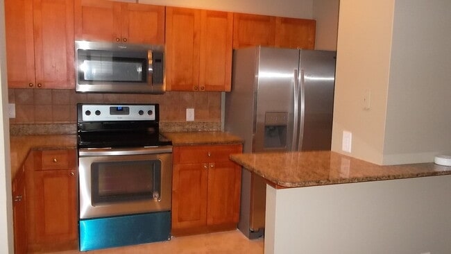 Building Photo - 1st Floor Condo / Conway Area