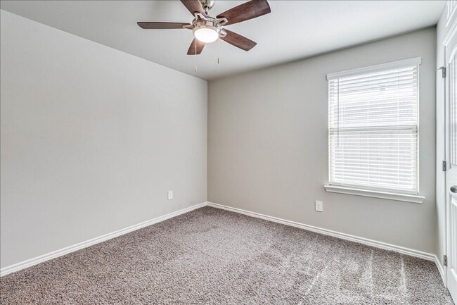 Building Photo - 7213 Adler Dr
