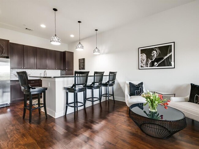 Building Photo - 8200 Southwest Pkwy