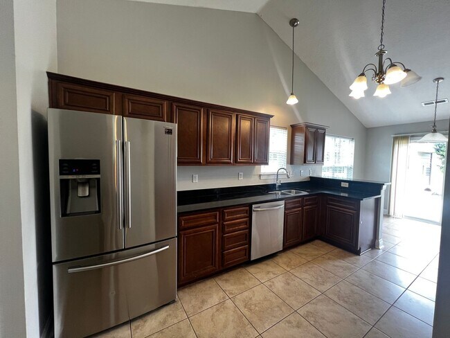 Building Photo - JULY SPECIAL !!! $150.00 OFF YOUR FIRST 2 ...