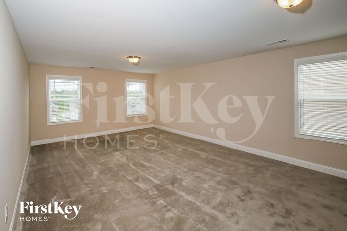 Building Photo - 732 Breeders Cup Dr