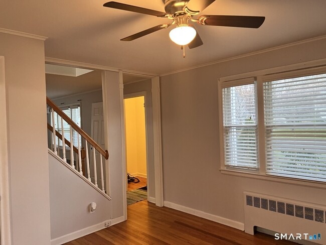 Building Photo - 23 Pinewood Rd