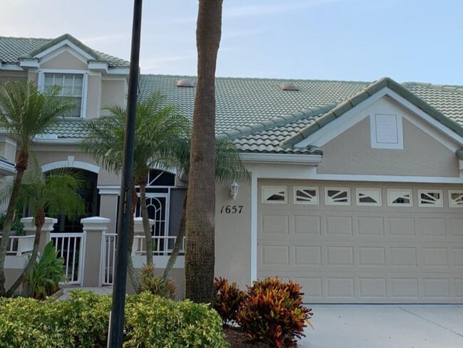 Primary Photo - 1657 SW Harbour Isles Cir