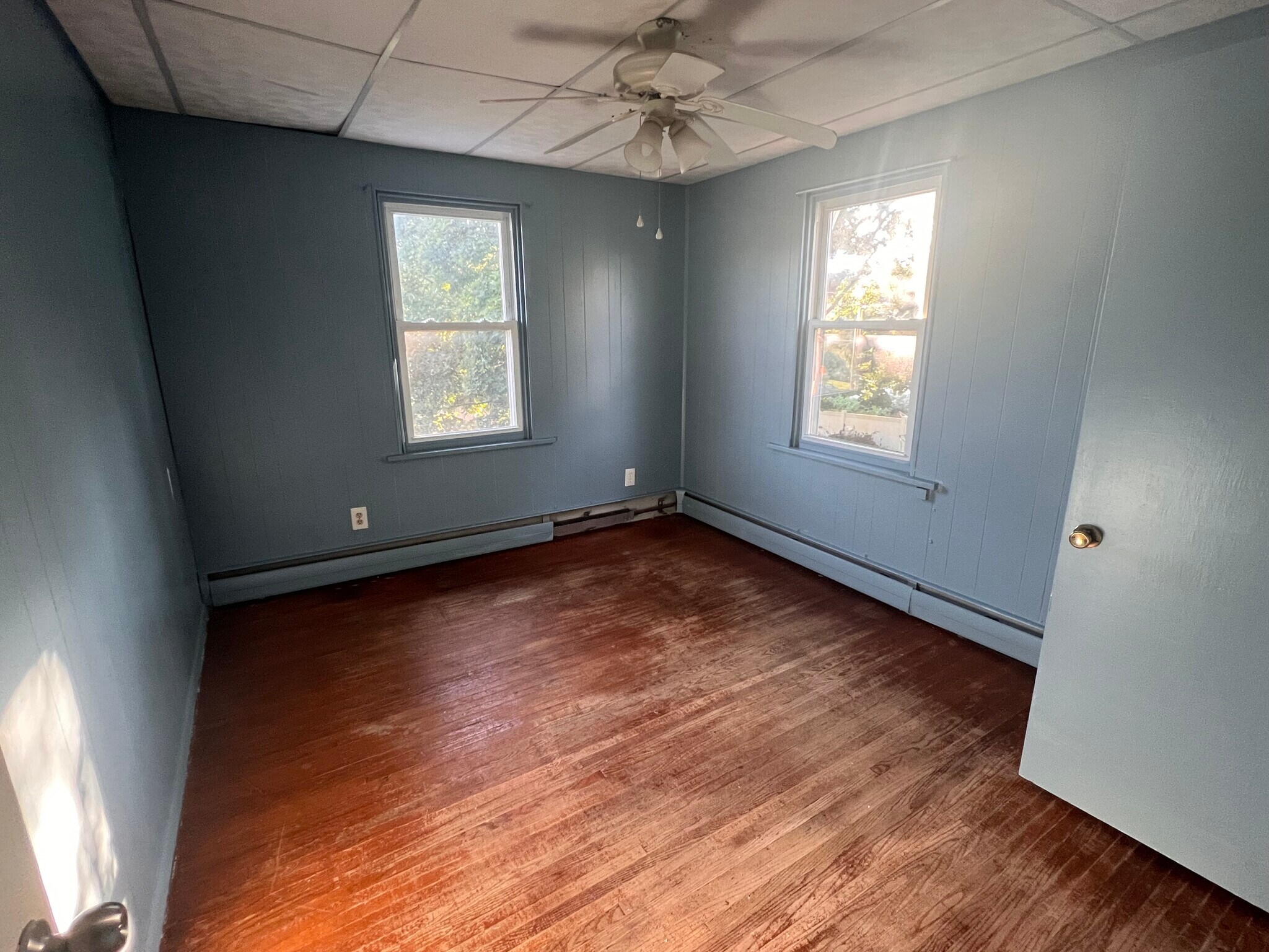 Bedroom 2 (South and west facing windows) - 1726 Temple Ave