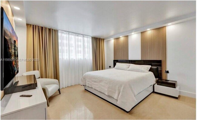 Building Photo - 4001S S Ocean Dr