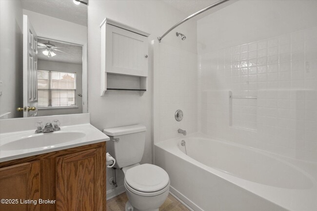 Building Photo - 6736 Arbor Creek Dr