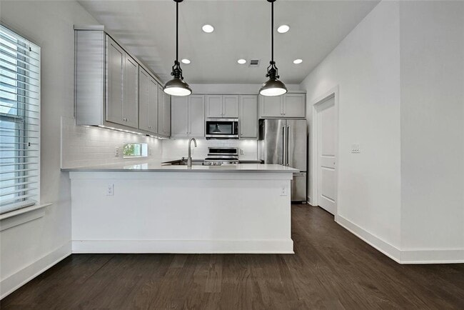 Building Photo - 1103 Euphoria Bend