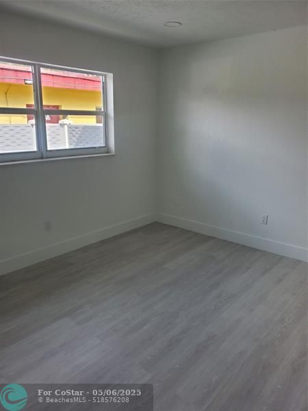 Building Photo - 3951 SW 51st St