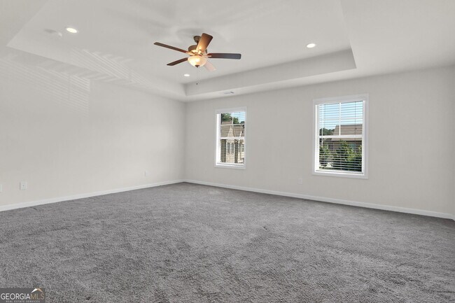 Building Photo - 232 Cashes Dr
