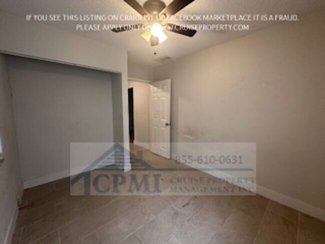 Building Photo - 10620 NW 37th St