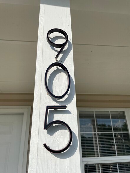 Building Photo - 905 Lyme Brook Ln