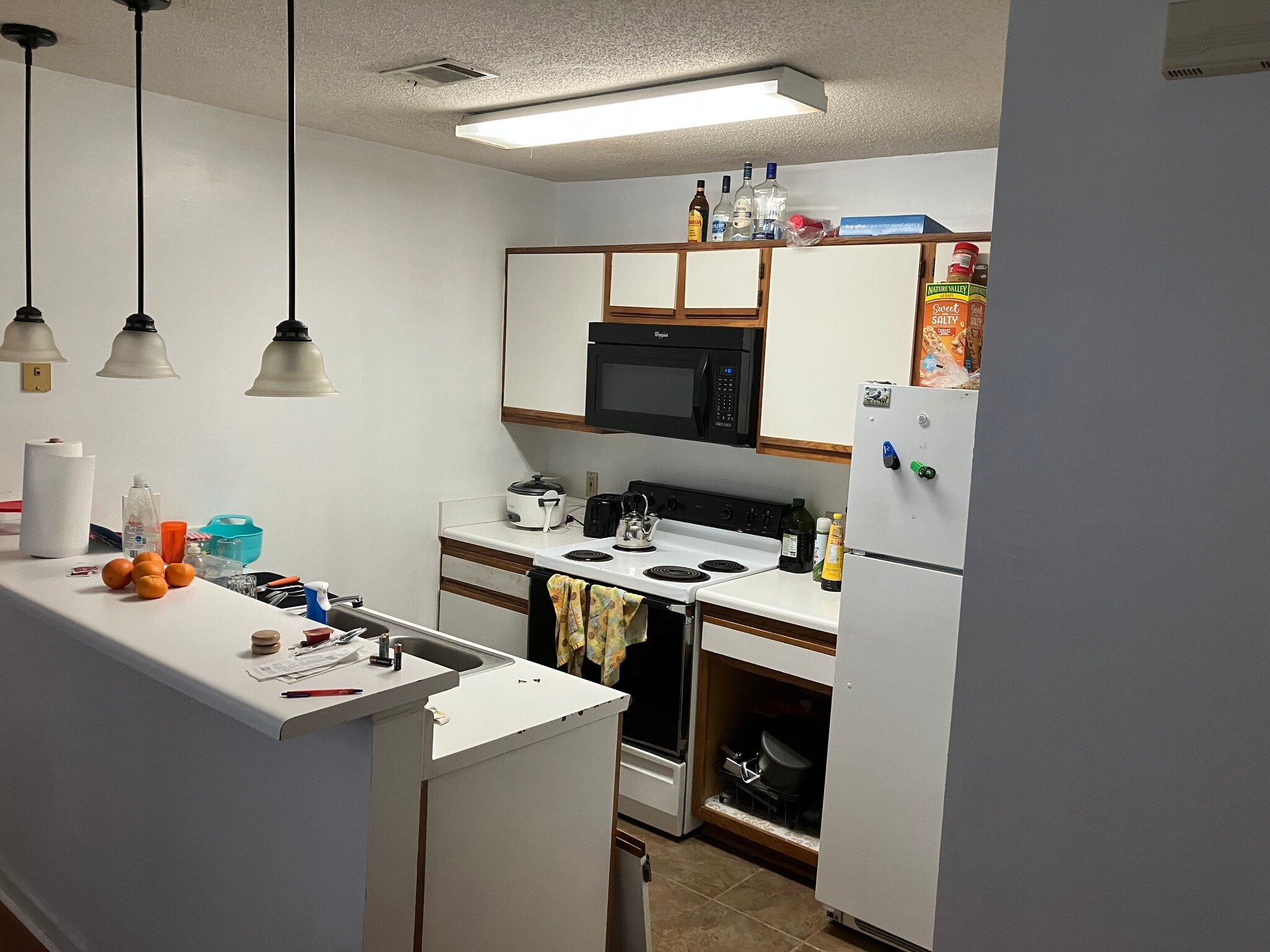 Kitchen - 155 Anderson Hwy