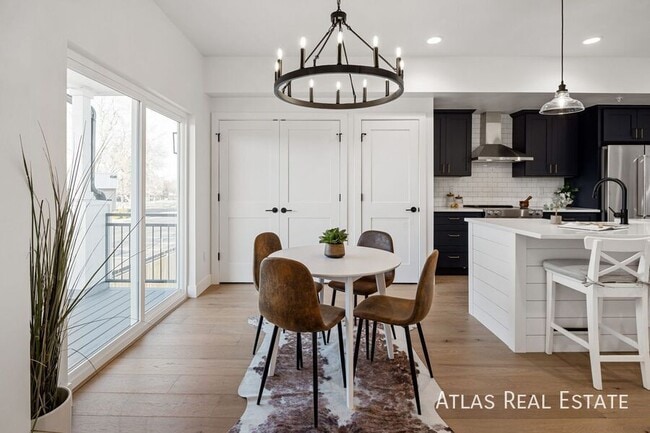 Building Photo - 4523 Tabor St