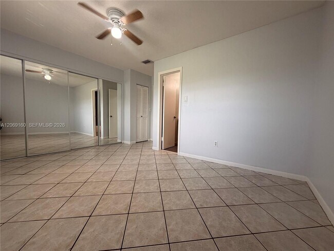 Building Photo - 8380 SW 154th Ave