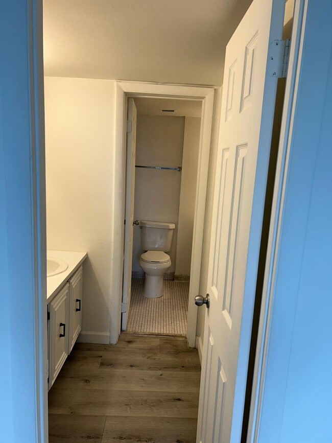 Building Photo - 496 NW 165th St