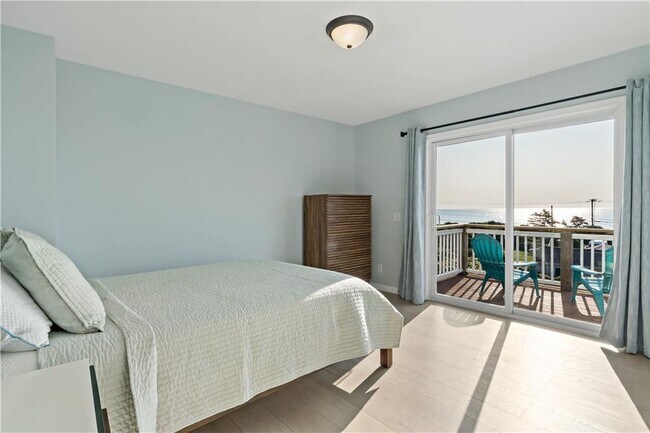 Building Photo - 11 Defelice Rd