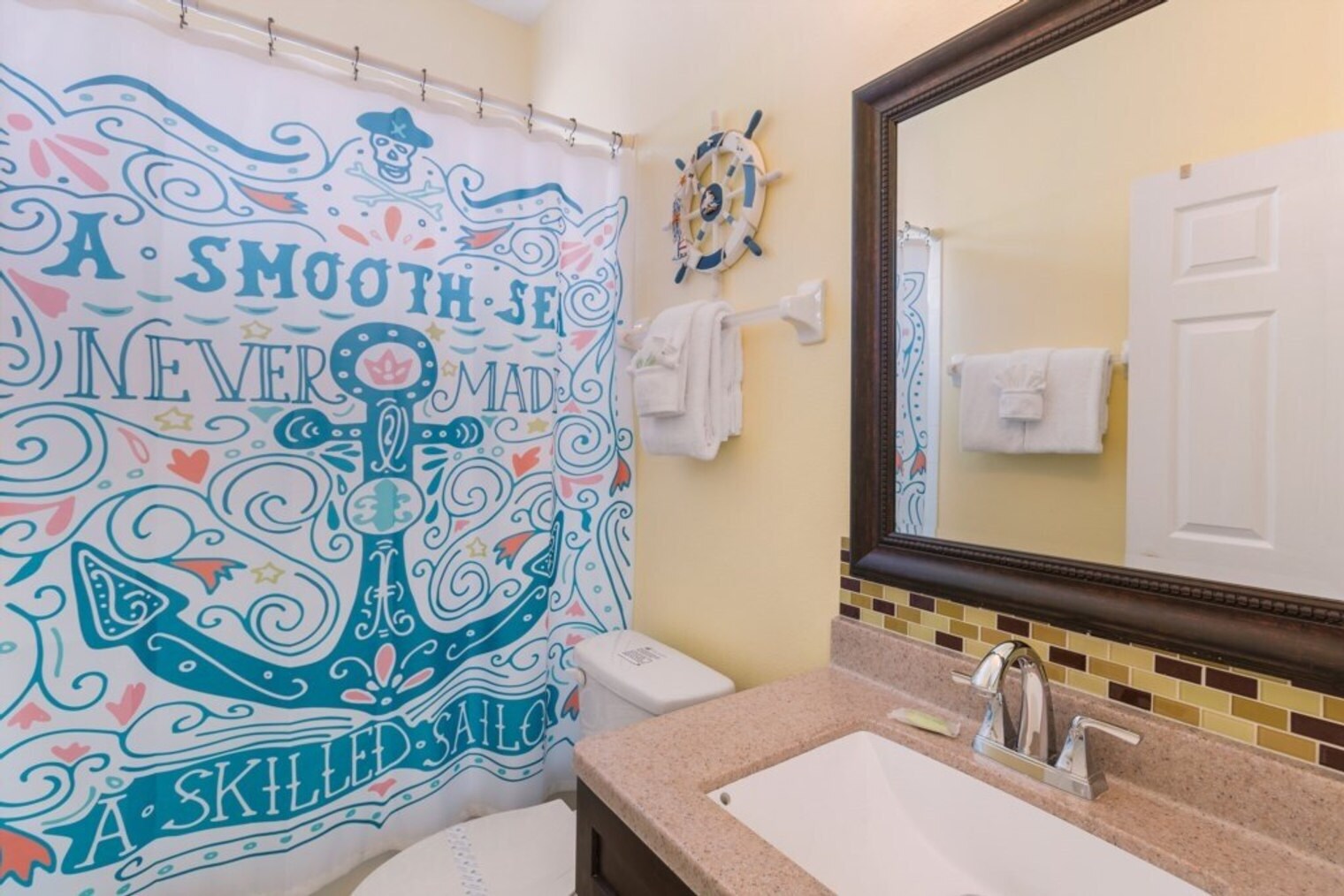 Building Photo - 8171 Fan Palm Way