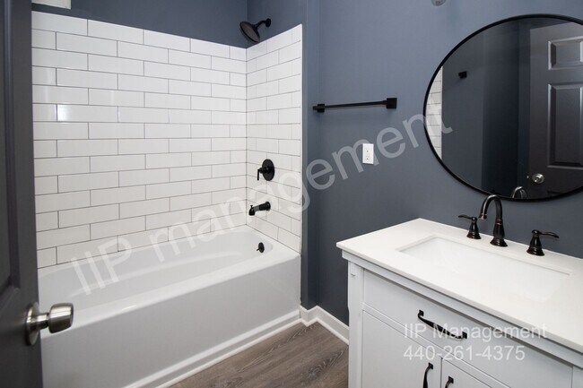 Building Photo - Beautiful 3-Bedroom Home in Cleveland Heig...