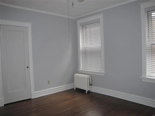 Building Photo - 6226 Northwood Ave