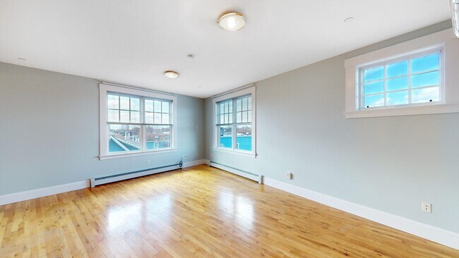 Building Photo - 432 Norfolk St
