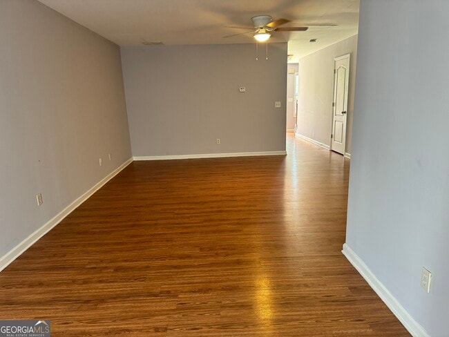 Building Photo - 6516 Snow Bird Ln