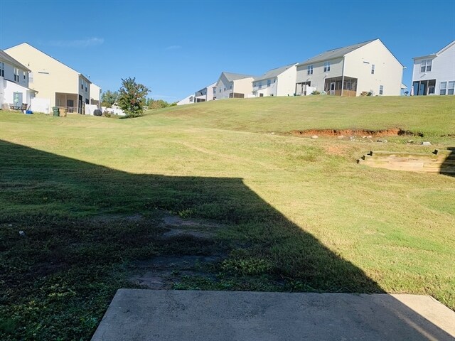 Building Photo - 612 Woodson Dr