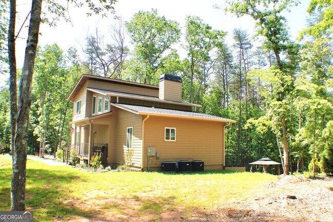 Building Photo - 939 Sunset Rd