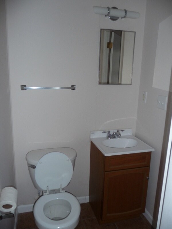 Building Photo - 1009 Archway Dr