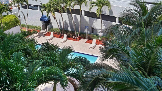 Building Photo - 3031 N Ocean Blvd