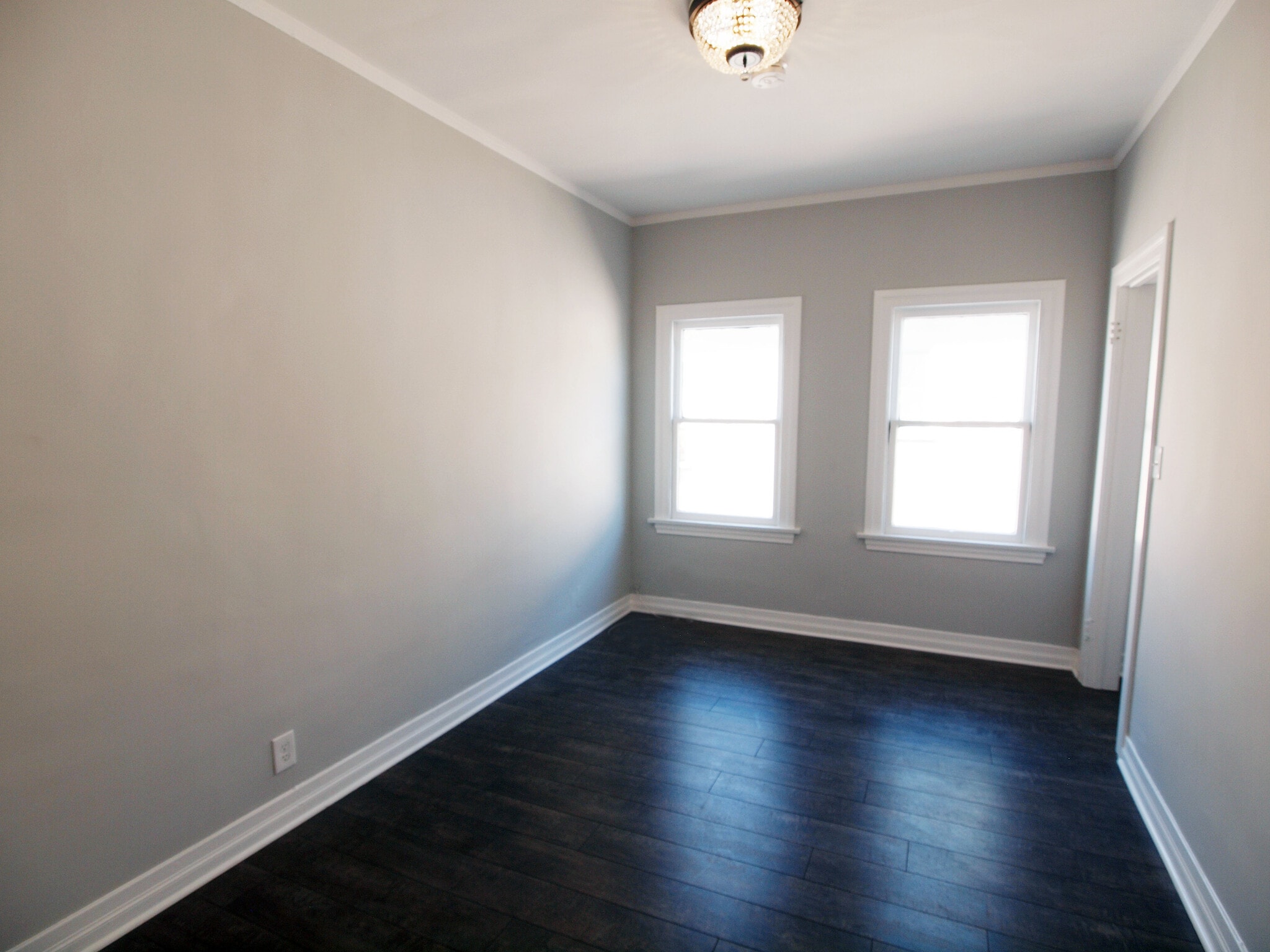 Building Photo - 517 N Spaulding Ave