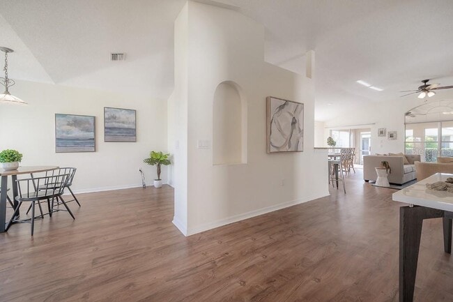 Building Photo - 1639 Arbor Knoll Loop