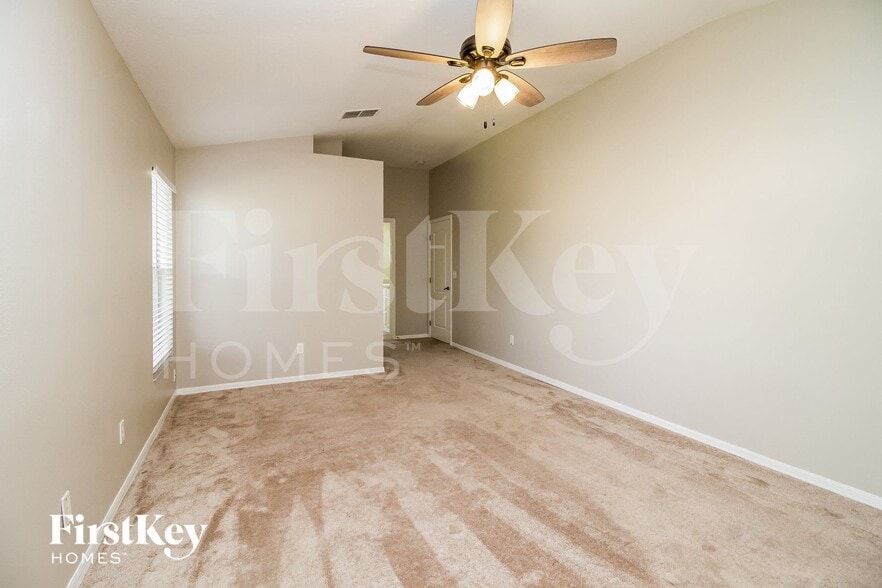 Building Photo - 813 Arbor Hill Cir