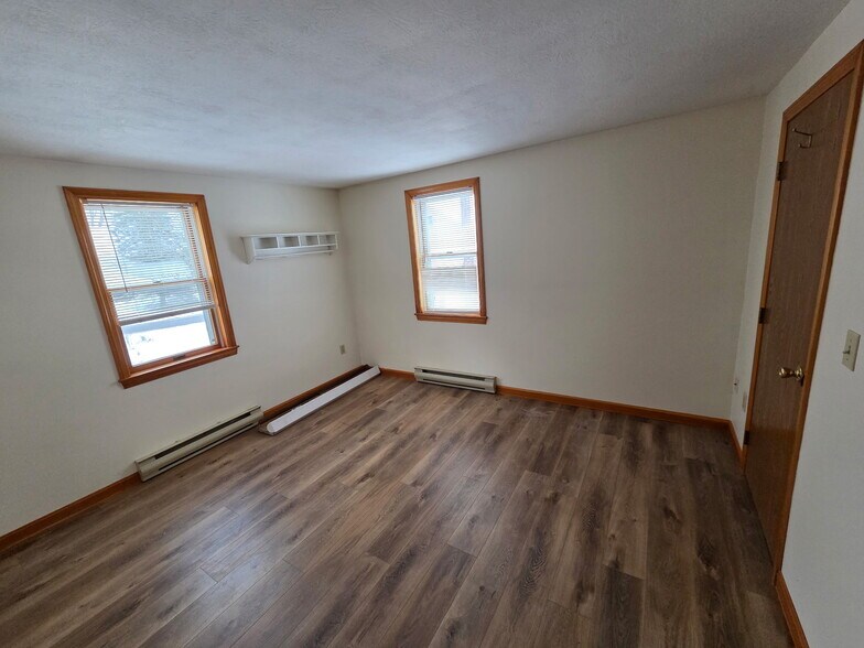 Building Photo - 12B Mabel Ave