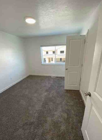 Building Photo - 561 N 245 E