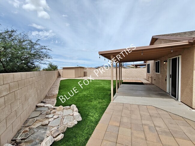 Building Photo - 8854 E Citrus Tree Dr
