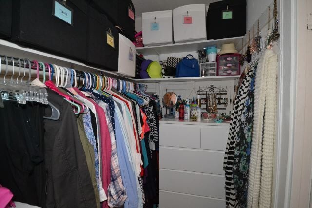 Building Photo - 2115 N Dayton St