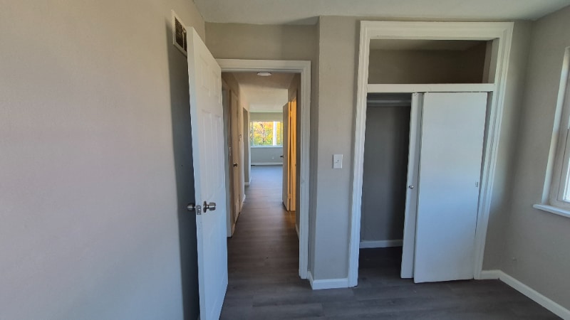 Building Photo - 4286 Catalpa Dr.