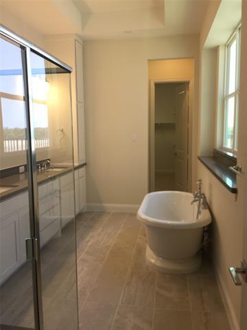 Building Photo - 6824 Royal View Dr