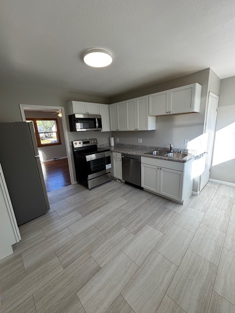 Primary Photo - 2451 8th Ave SW