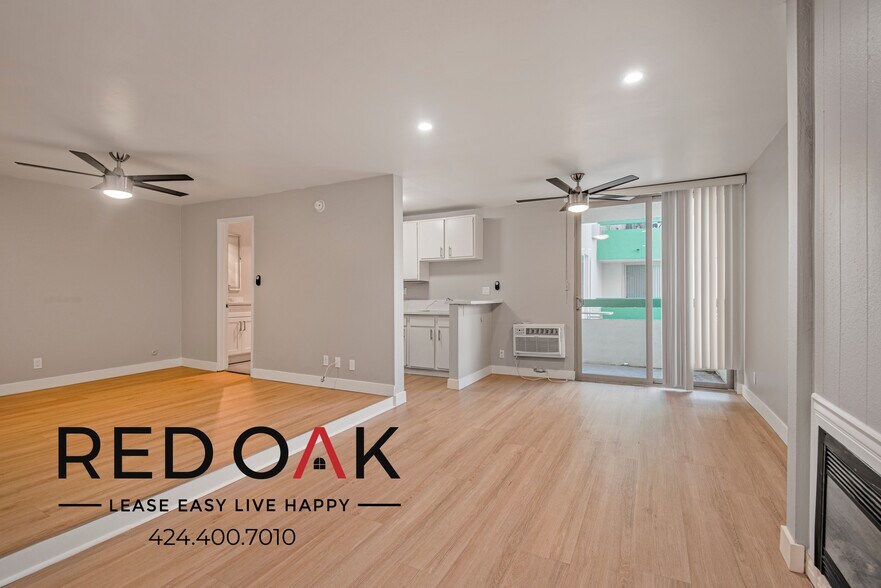 Primary Photo - 1200 N Olive Dr