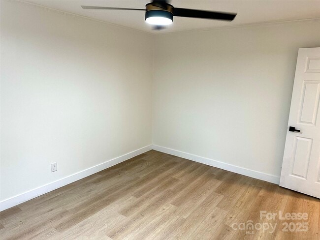 Building Photo - 1450 Academy St